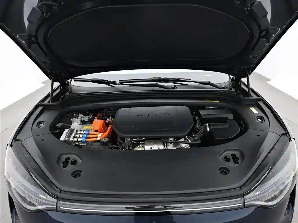 Wenjie M9 2025 Ultra Extended Range Edition 52kWh 6-Seat Version (192-line LiDAR) — миниатюра 17