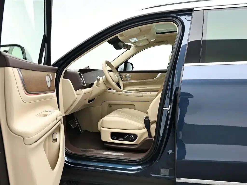 Wenjie M9 2025 Ultra Extended Range Edition 52kWh 6-Seat Version (192-line LiDAR) — миниатюра 10