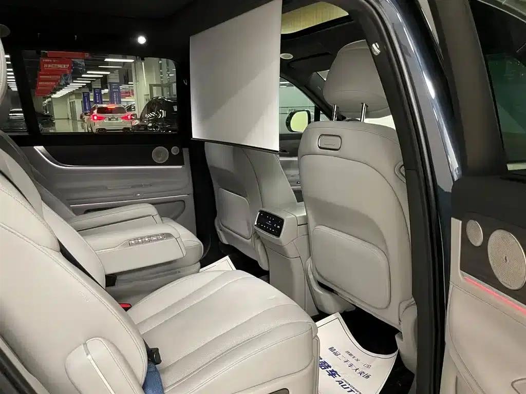 Wenjie M9 2024 Range Extended Ultra Edition 42kWh 6-Seater — миниатюра 18