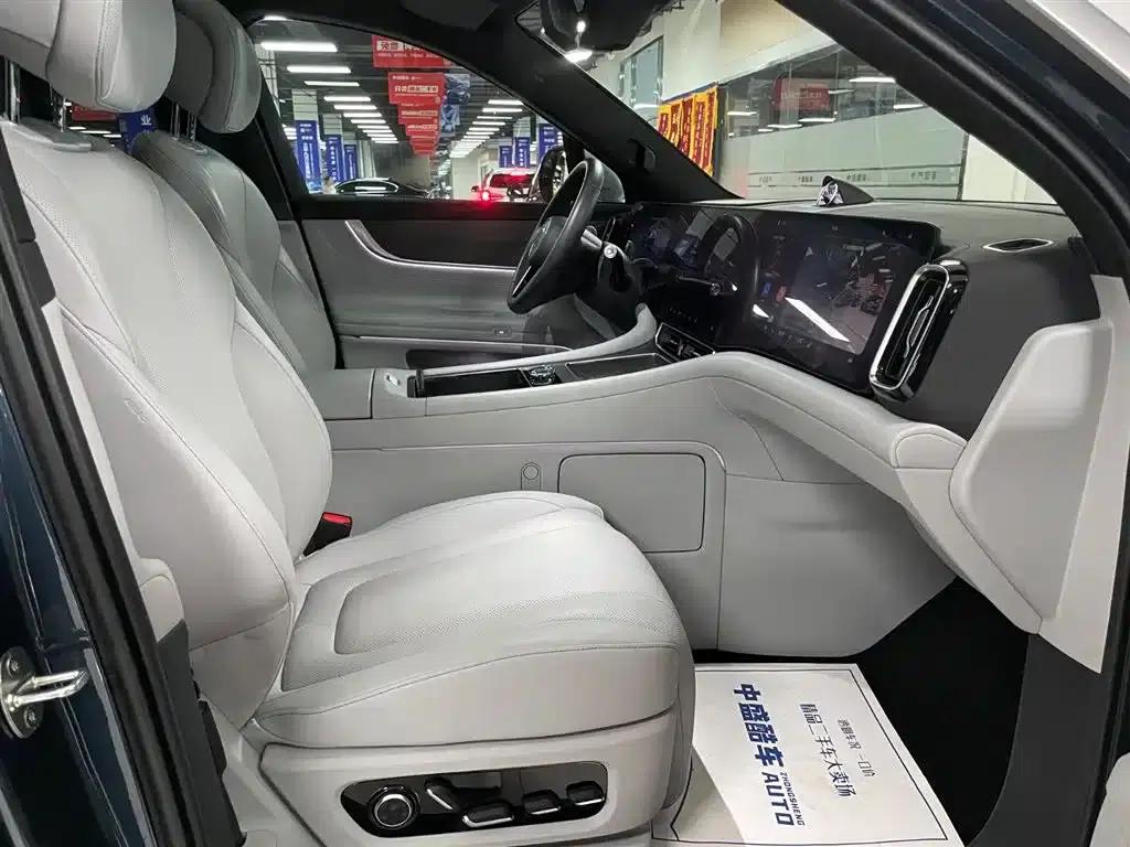Wenjie M9 2024 Range Extended Ultra Edition 42kWh 6-Seater — миниатюра 20
