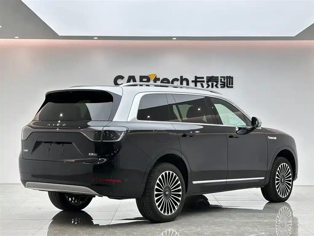Wenjie M9 2024 Range Extended Max Edition 52kWh 6-Seater — миниатюра 5