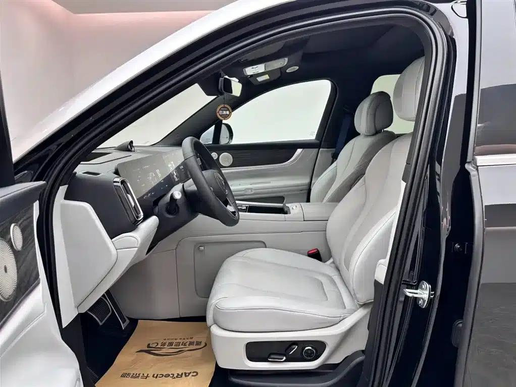 Wenjie M9 2024 Range Extended Max Edition 52kWh 6-Seater — миниатюра 8