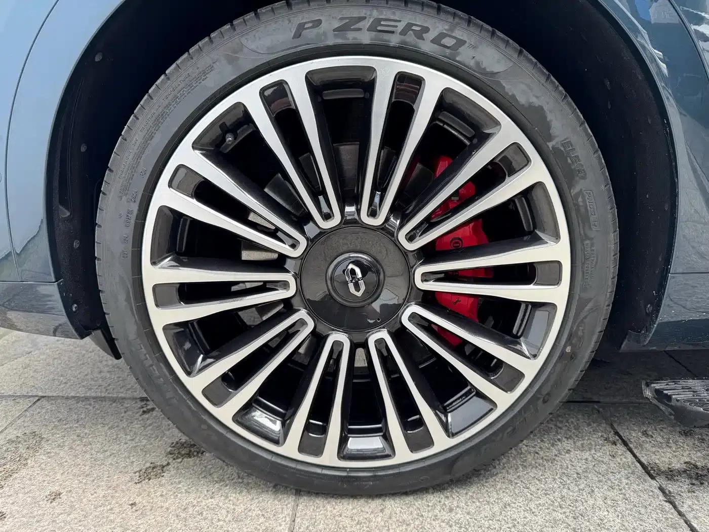 Wenjie M9 2024 Range Extended Ultra Edition 52kWh 5-Seater — миниатюра 19