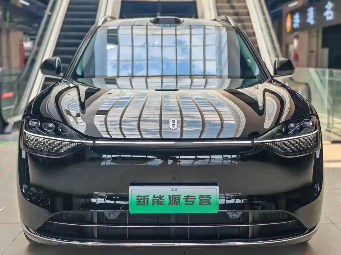 Wenjie M9 2025 Extended Range Ultra Edition 52kWh 5-Seat Version (192-line LiDAR) — миниатюра 1