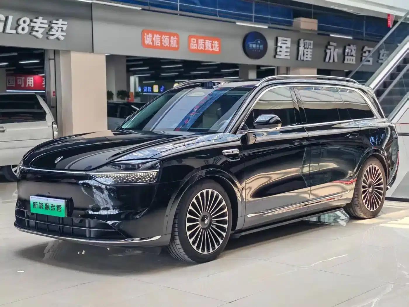 Wenjie M9 2025 Extended Range Ultra Edition 52kWh 5-Seat Version (192-line LiDAR) — миниатюра 2