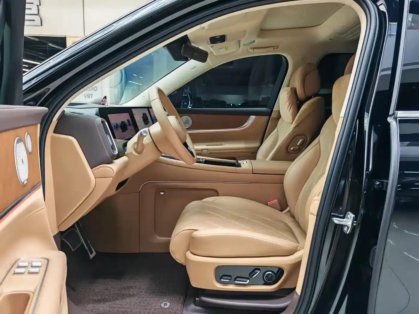 Wenjie M9 2025 Extended Range Ultra Edition 52kWh 5-Seat Version (192-line LiDAR) — миниатюра 7