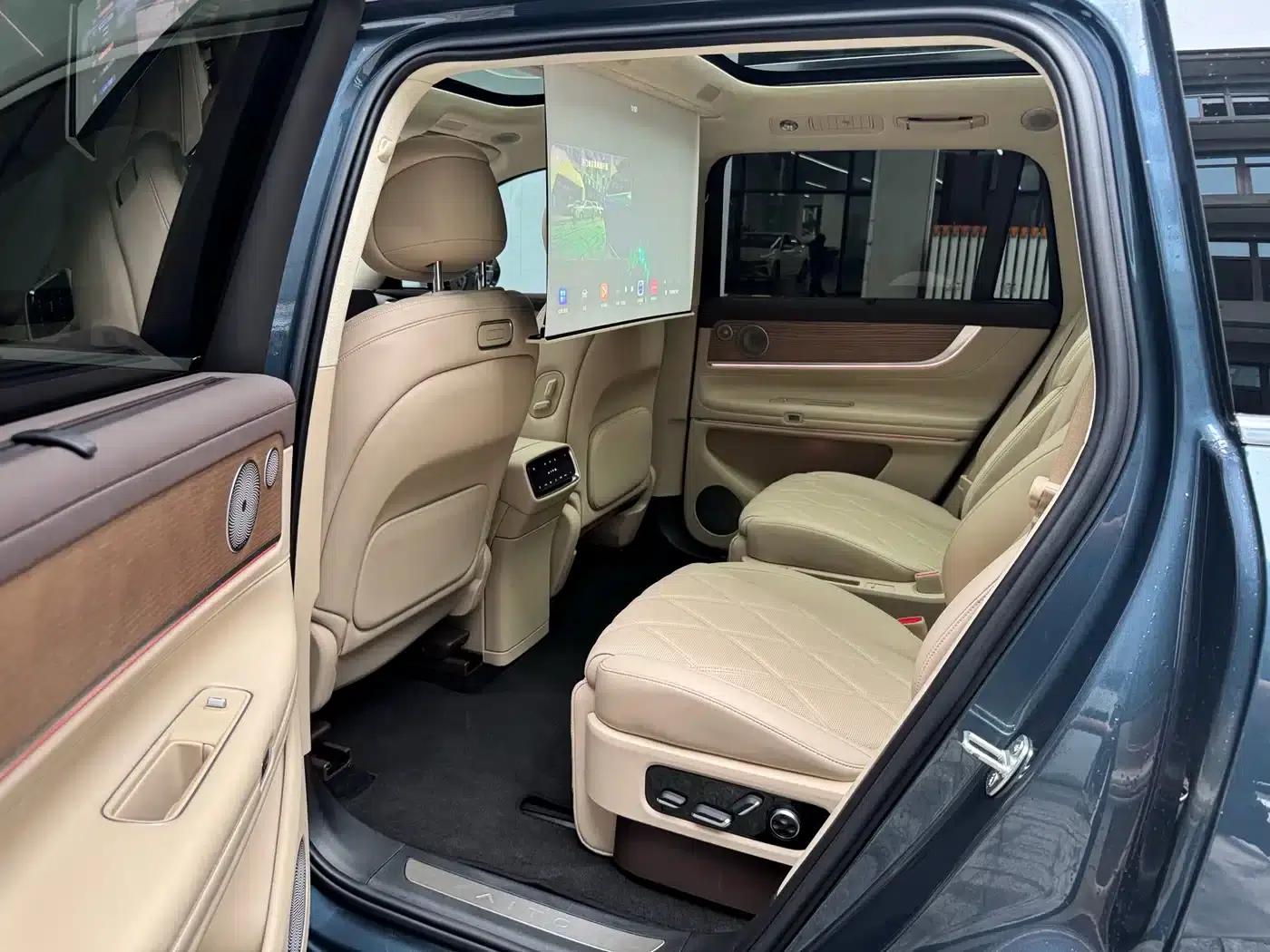 Wenjie M9 2024 Range Extended Ultra Edition 42kWh 6-Seater — миниатюра 9