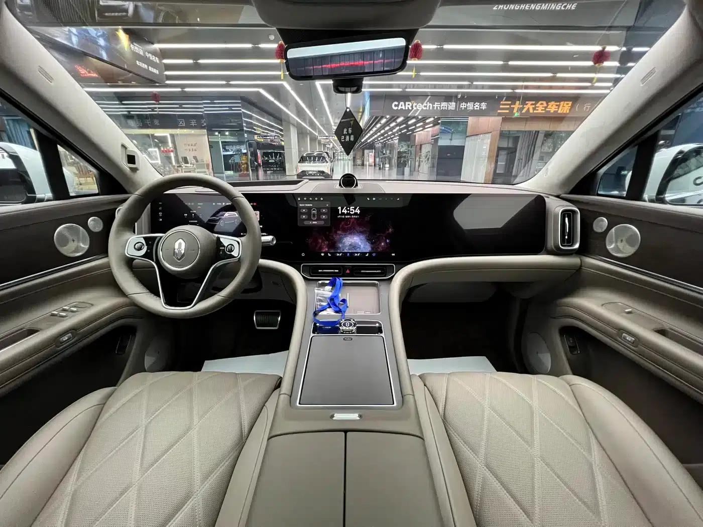 Wenjie M9 2025 Ultra Extended Range Edition (52kWh, 6-seater, 192-line LiDAR) — миниатюра 22
