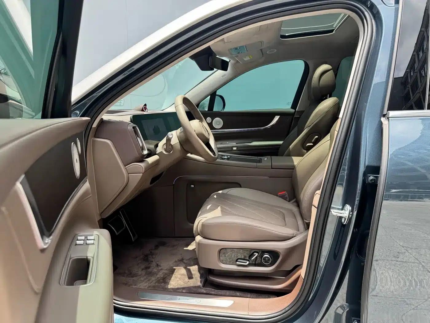 Wenjie M9 2024 Range Extended Ultra Edition 42kWh 6-Seater — миниатюра 8