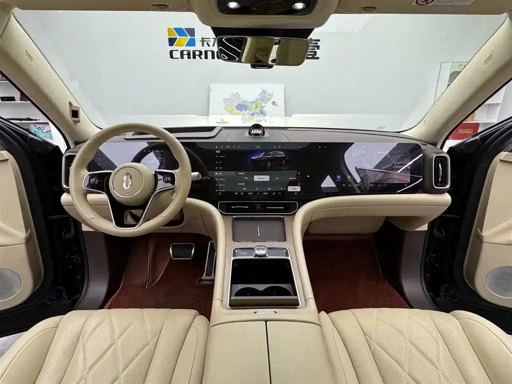 Wenjie M9 2024 Range Extended Max Edition 42kWh 6-Seater — миниатюра 11