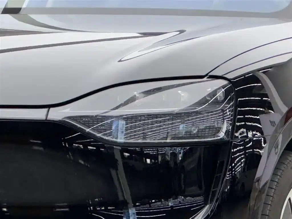 Wenjie M9 2024 Range Extended Max Edition 42kWh 6-Seater — миниатюра 3
