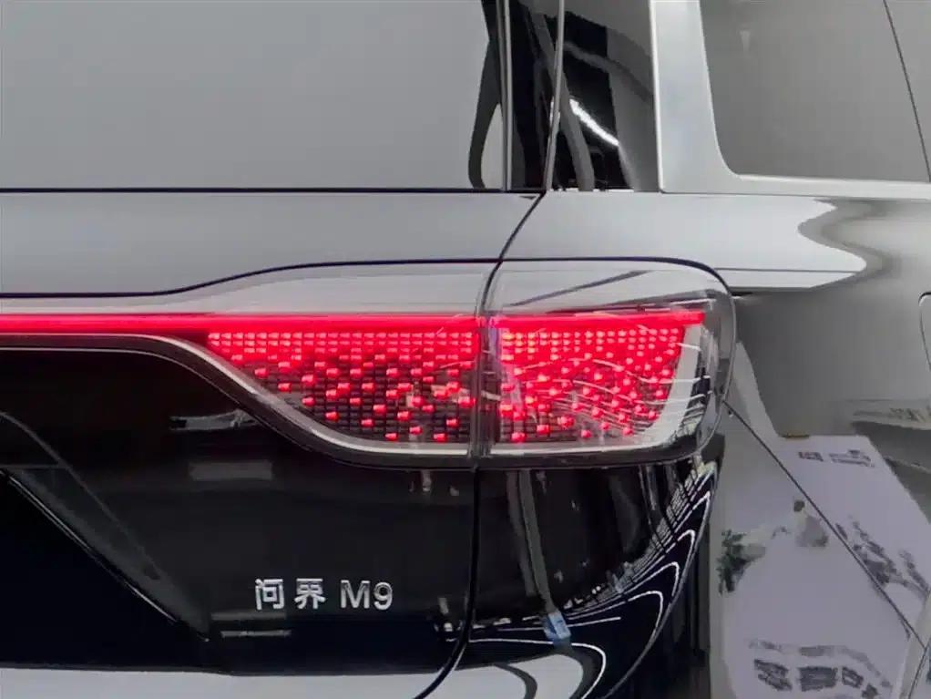 Wenjie M9 2024 Range Extended Max Edition 42kWh 6-Seater — миниатюра 6