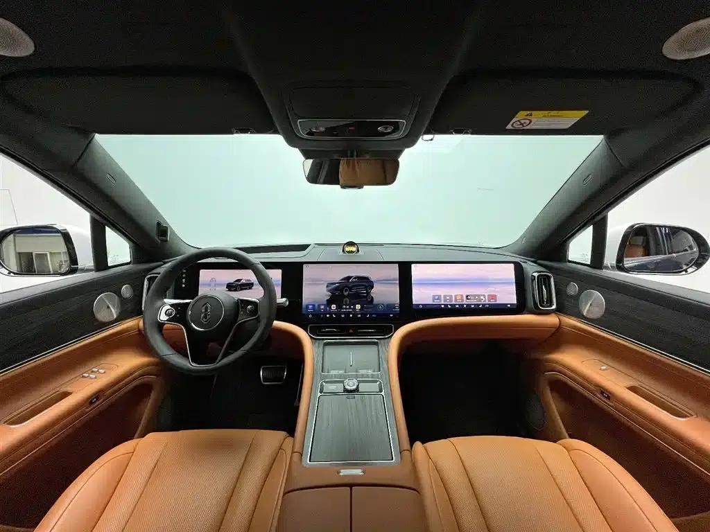 Wenjie M9 2024 Range Extended Max Edition 42kWh 6-Seater — миниатюра 11
