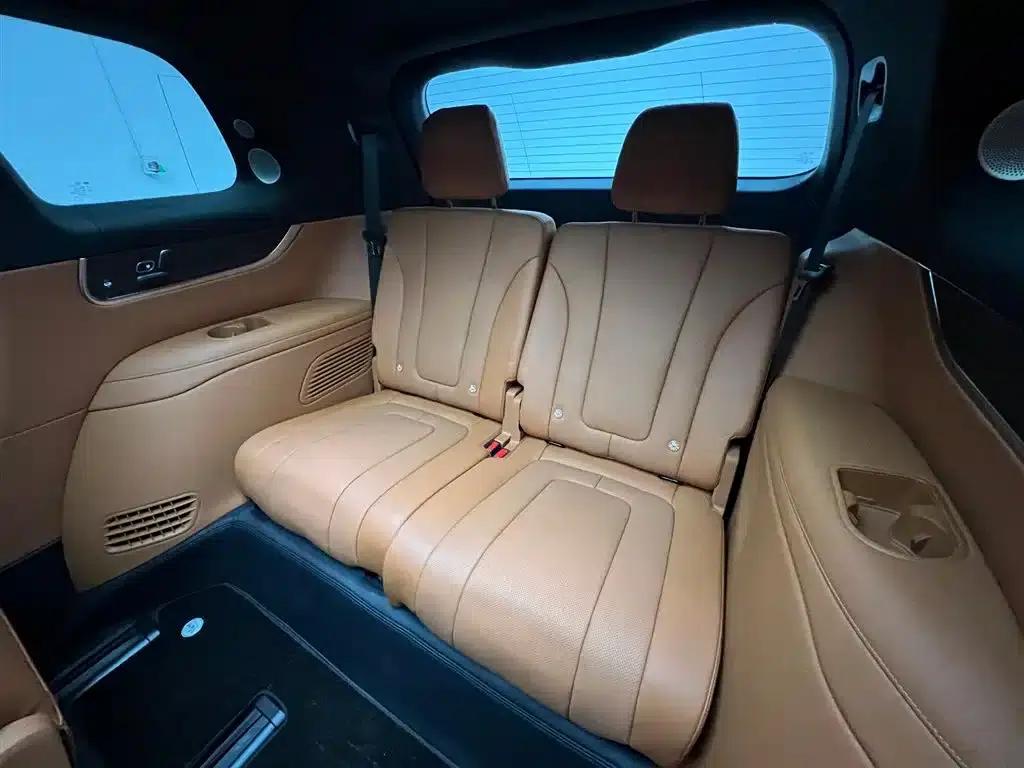 Wenjie M9 2024 Range Extended Max Edition 42kWh 6-Seater — миниатюра 19