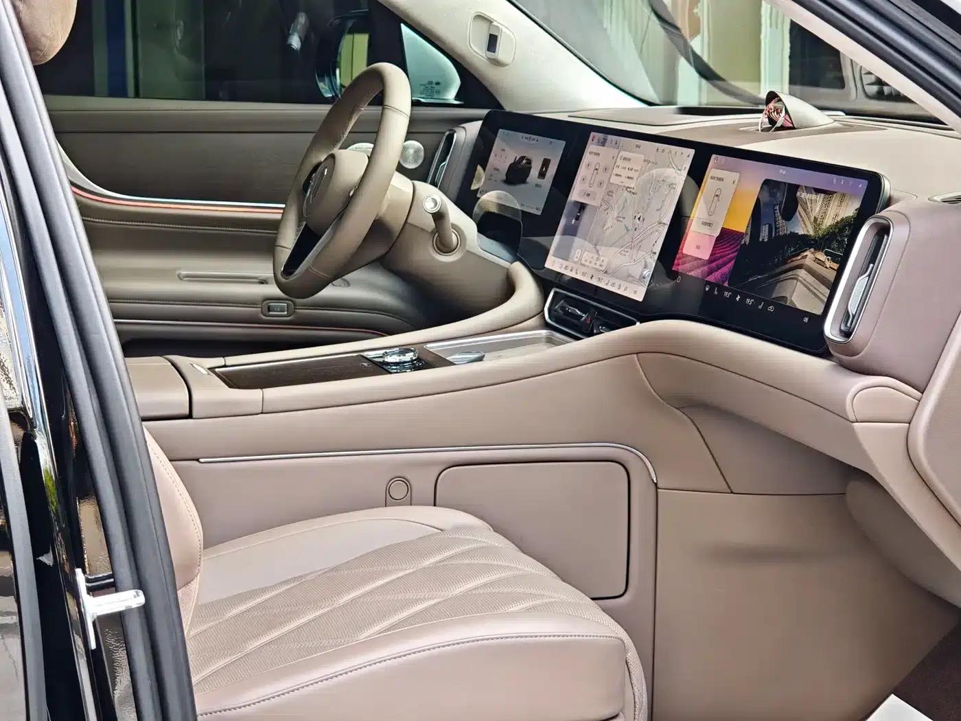 Wenjie M9 2025 Ultra Extended Range Edition (52kWh, 6-seater, 192-line LiDAR) — миниатюра 4