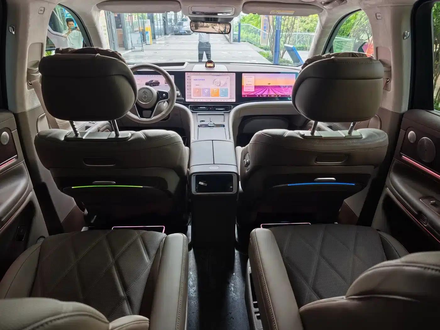 Wenjie M9 2025 Ultra Extended Range Edition (52kWh, 6-seater, 192-line LiDAR) — миниатюра 9