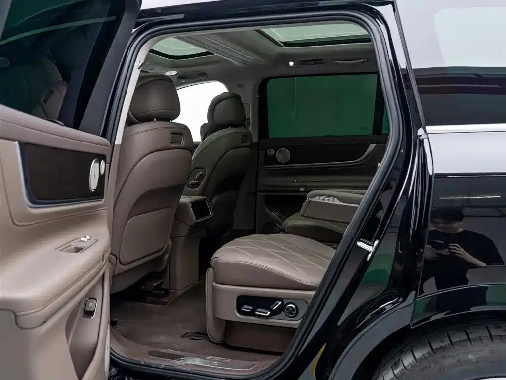Wenjie M9 2025 Ultra Extended Range Edition 52kWh 6-Seat Version (192-line LiDAR) — миниатюра 17