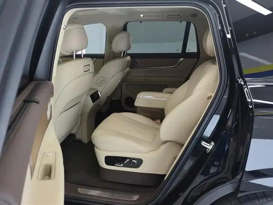 Wenjie M9 2024 Range Extended Ultra Edition 52kWh 6-Seater — миниатюра 11