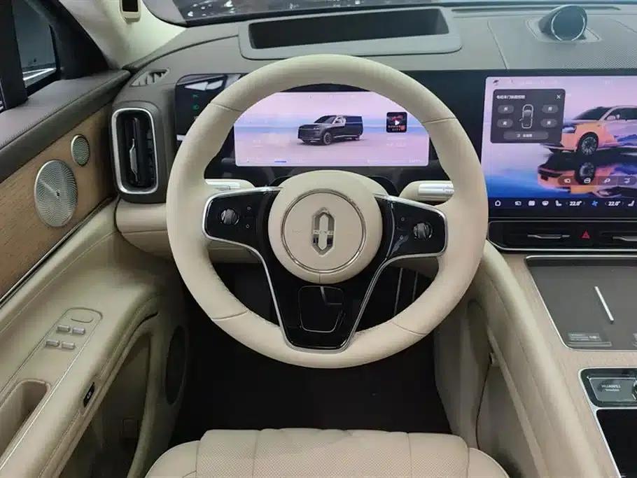 Wenjie M9 2024 Range Extended Ultra Edition 52kWh 6-Seater — миниатюра 15
