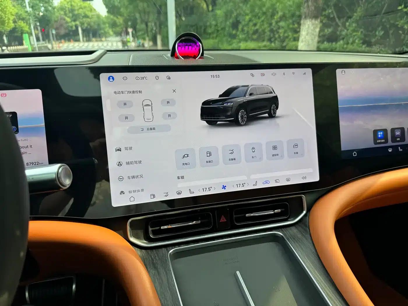 Wenjie M9 2024 Range Extended Ultra Edition 52kWh 6-Seater — миниатюра 11