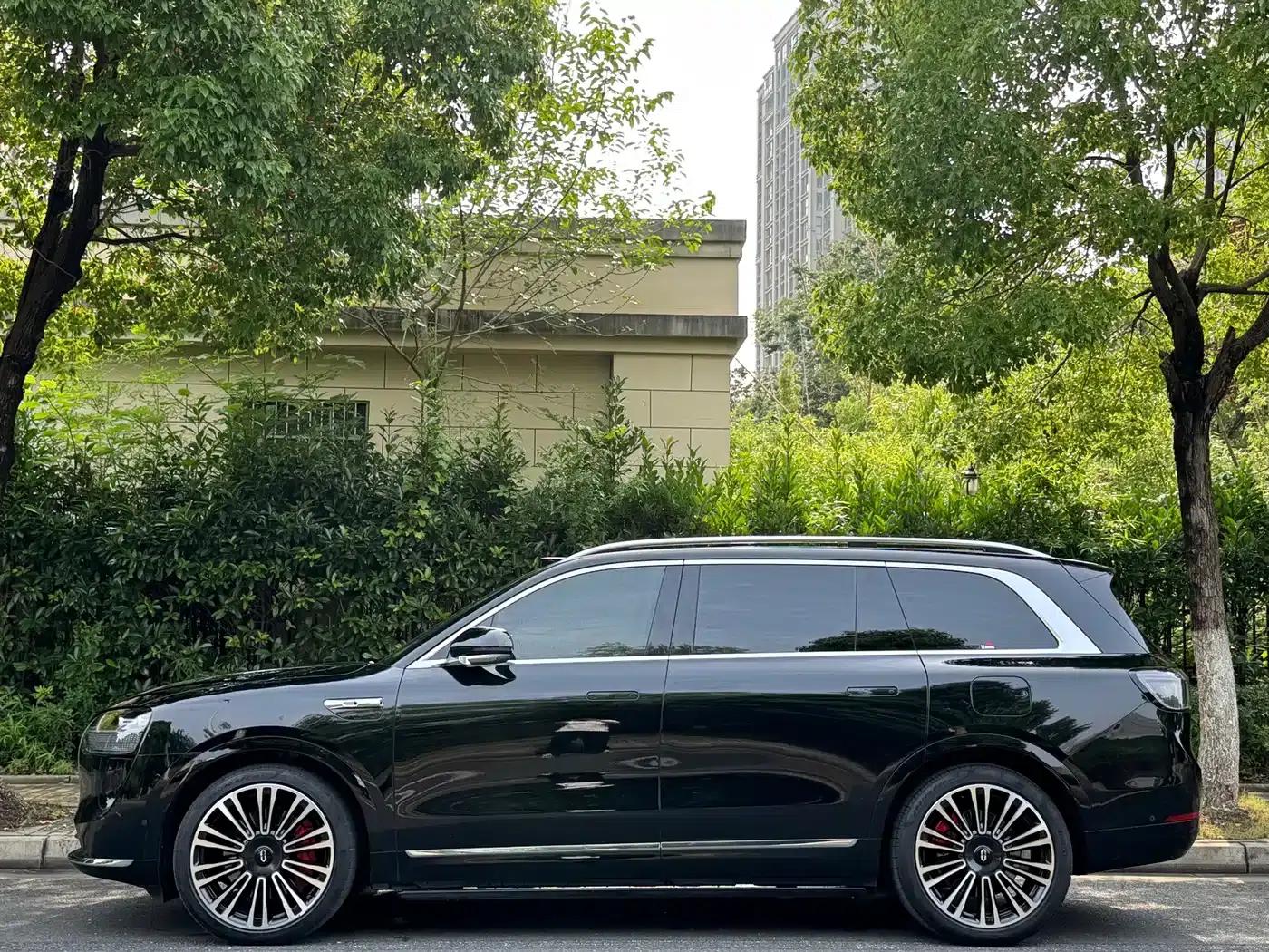 Wenjie M9 2024 Range Extended Ultra Edition 52kWh 6-Seater — миниатюра 3