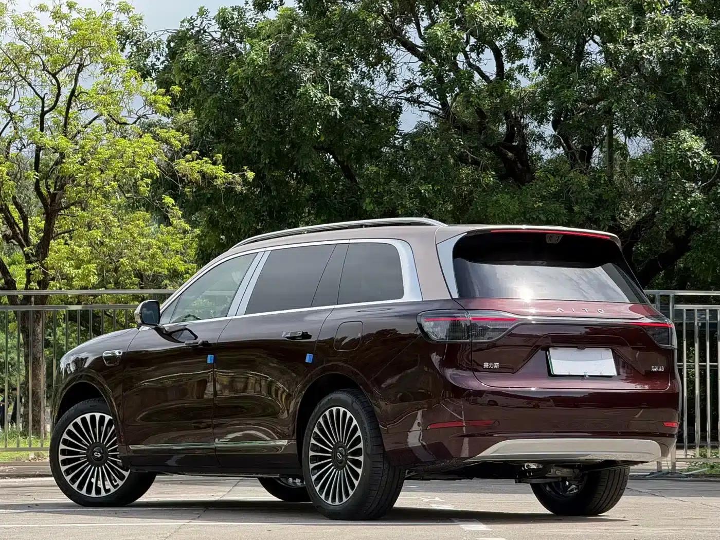 Wenjie M9 2025 Ultra Extended Range Edition 52kWh 6-Seat Version (192-line LiDAR) — миниатюра 12