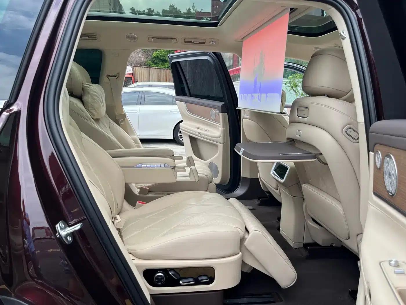 Wenjie M9 2025 Ultra Extended Range Edition 52kWh 6-Seat Version (192-line LiDAR) — миниатюра 20