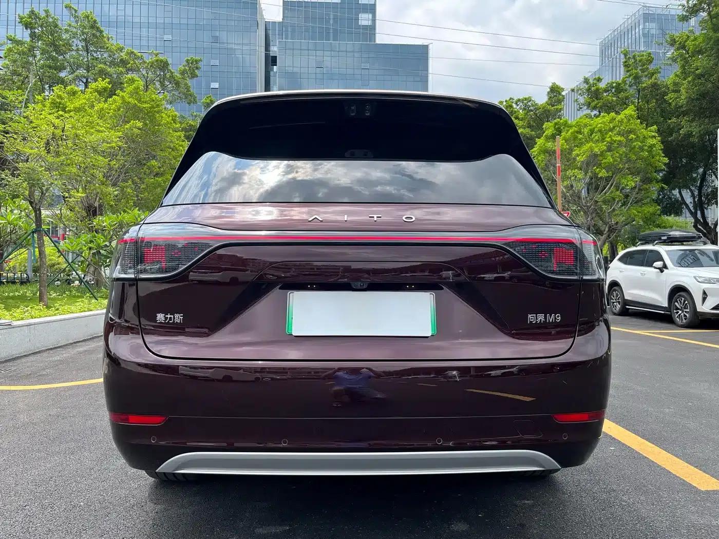 Wenjie M9 2025 Ultra Extended Range Edition 52kWh 6-Seat Version (192-line LiDAR) — миниатюра 5