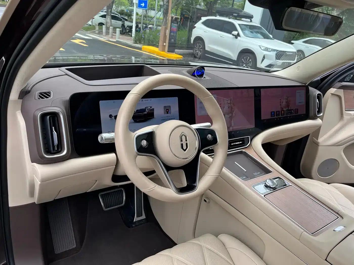 Wenjie M9 2025 Ultra Extended Range Edition 52kWh 6-Seat Version (192-line LiDAR) — миниатюра 10