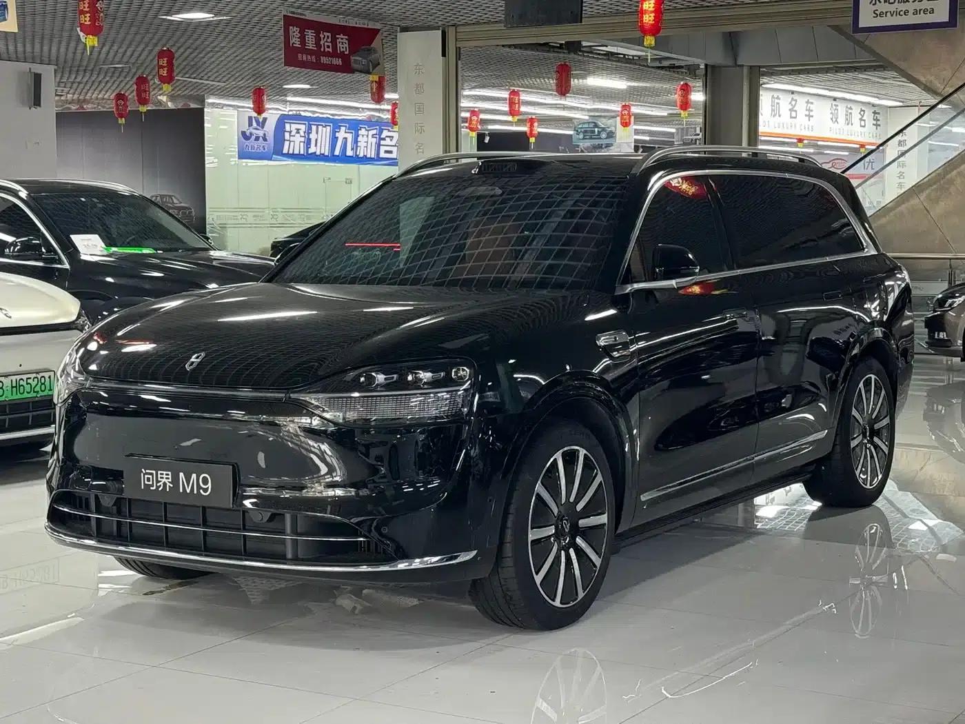 Wenjie M9 2025 Extended Range Ultra Edition 52kWh 6-Seat Version (896-line LiDAR) — миниатюра 1