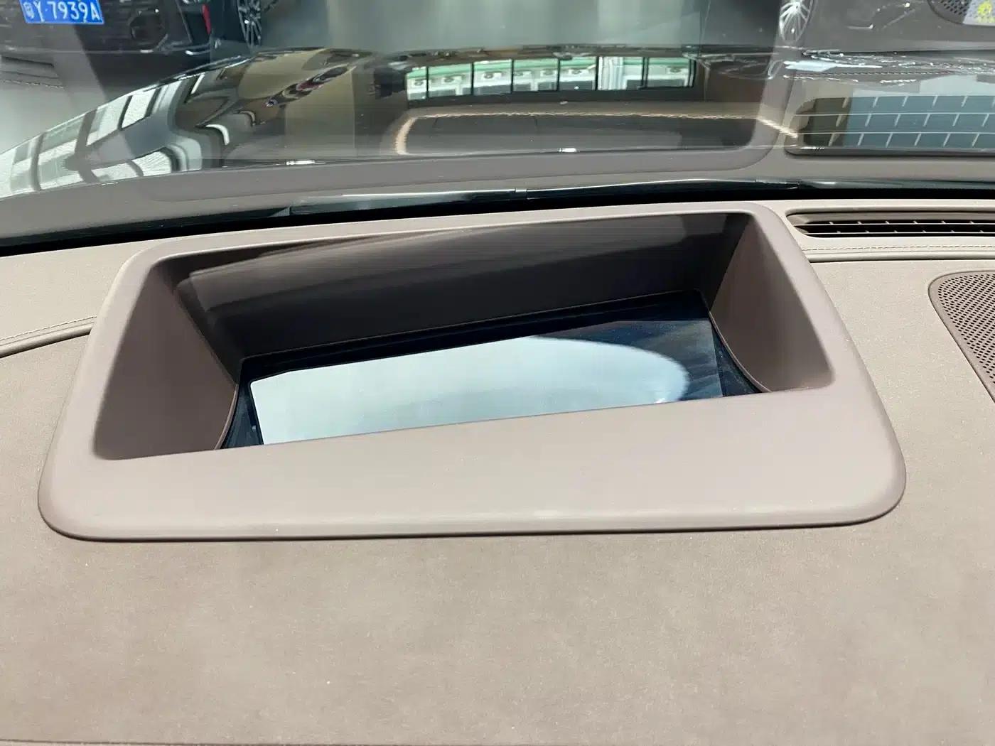 Wenjie M9 2024 Range Extended Ultra Edition 42kWh 6-Seater — миниатюра 20