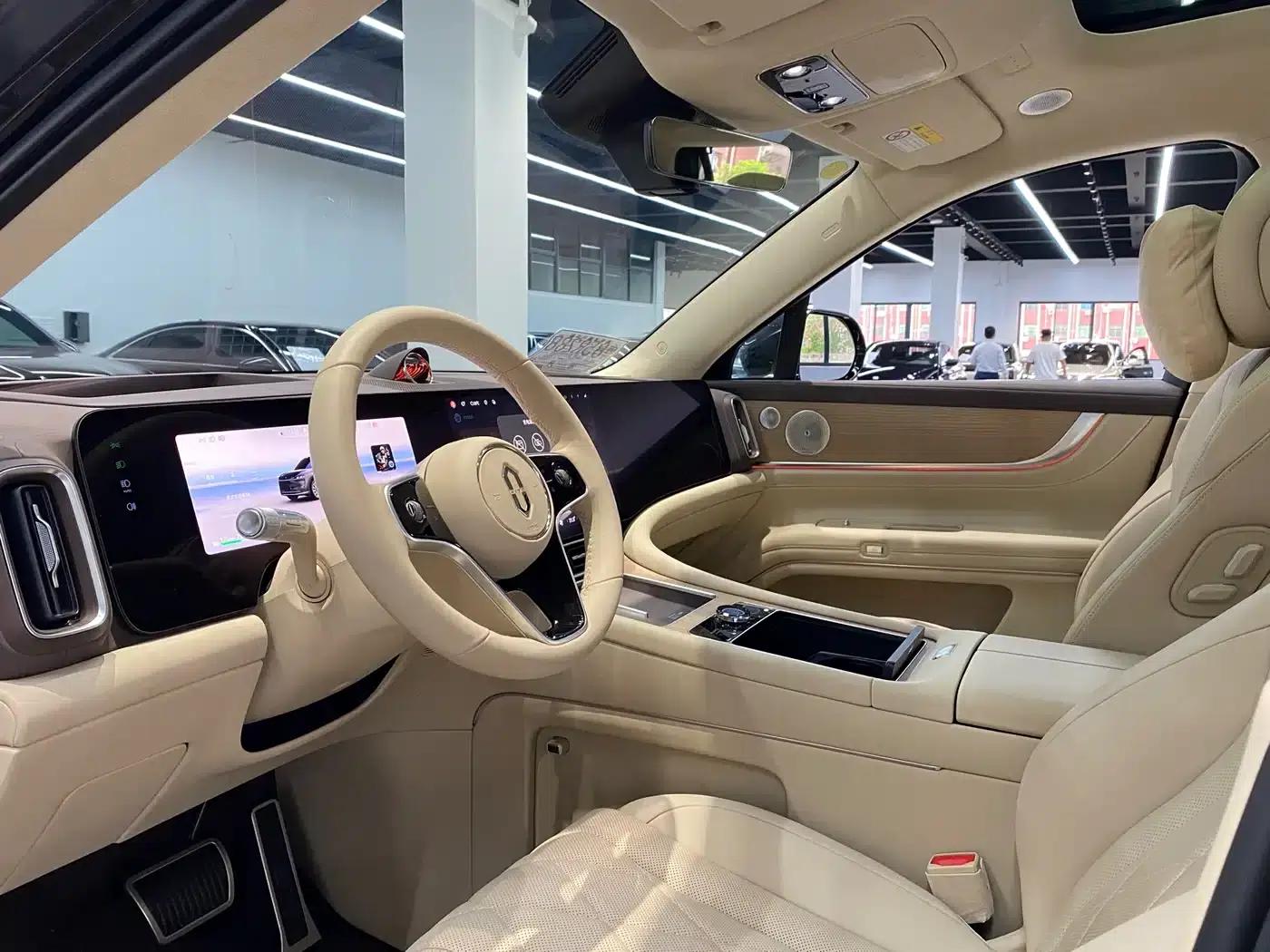 Wenjie M9 2024 Range Extended Ultra Edition 42kWh 6-Seater — миниатюра 8