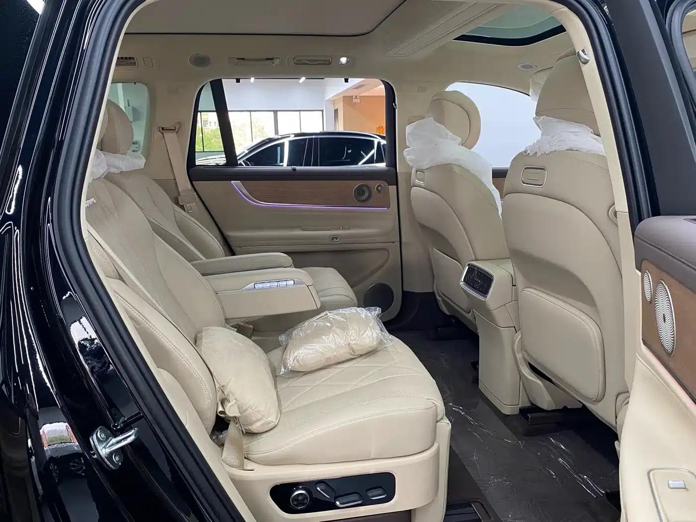Wenjie M9 2024 Range Extended Ultra Edition 42kWh 6-Seater — миниатюра 13