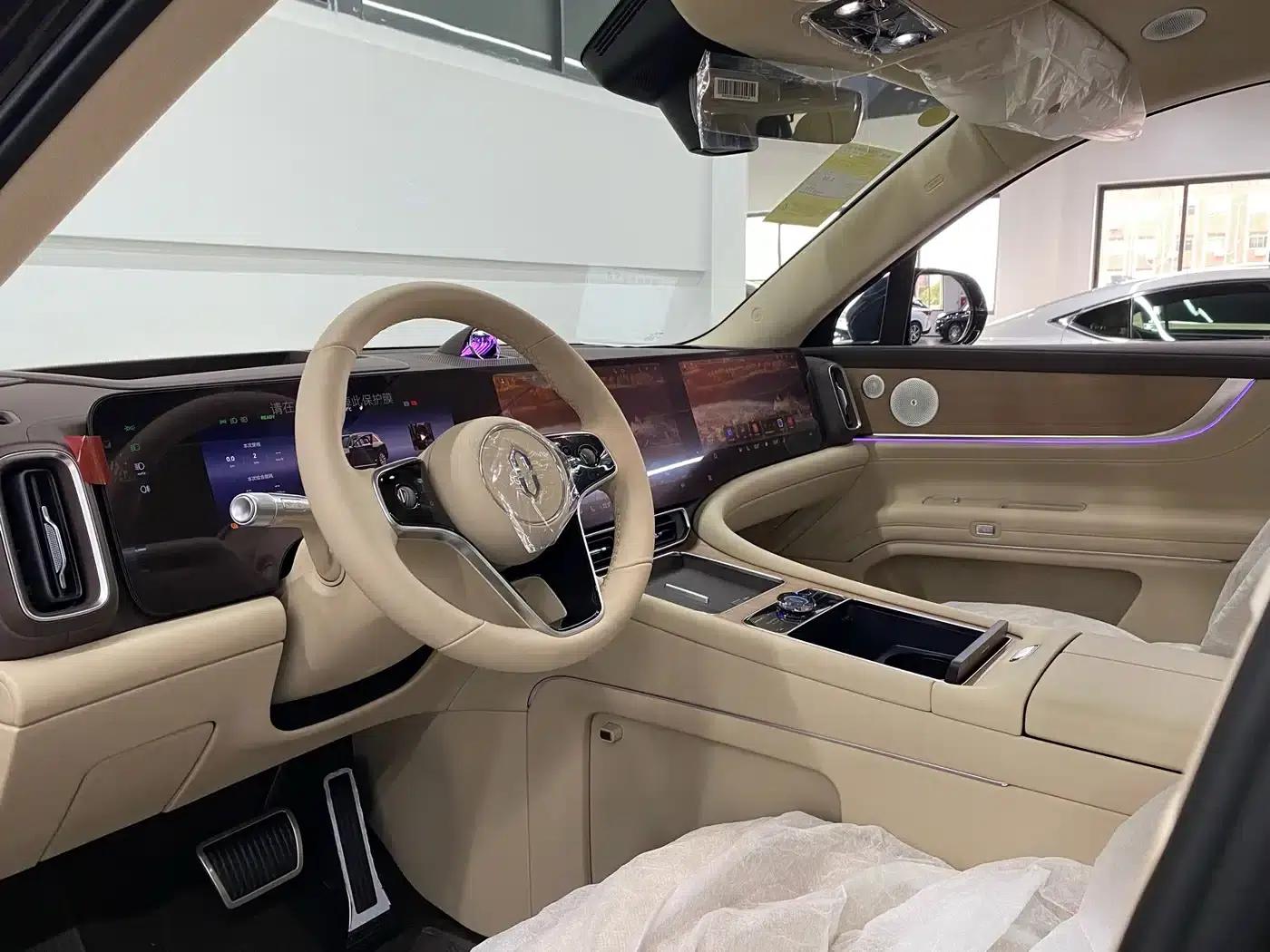 Wenjie M9 2024 Range Extended Ultra Edition 42kWh 6-Seater — миниатюра 18