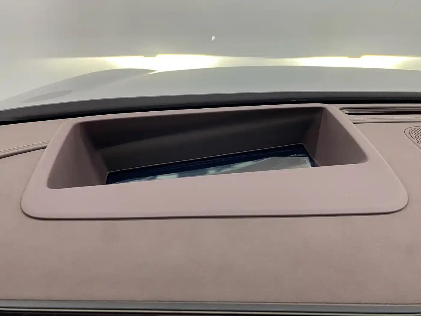 Wenjie M9 2024 Range Extended Ultra Edition 42kWh 6-Seater — миниатюра 20