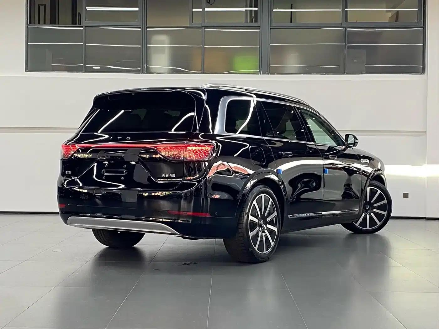 Wenjie M9 2024 Range Extended Ultra Edition 42kWh 6-Seater — миниатюра 4