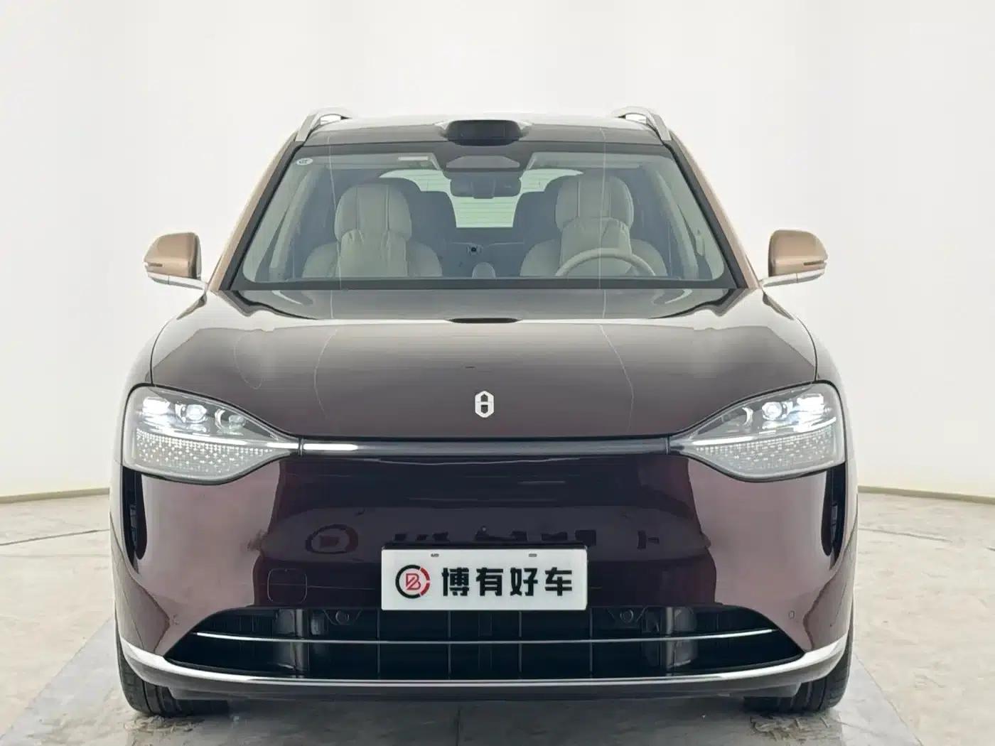 Wenjie M9 2025 Ultra Extended Range Edition (52kWh, 6-seater, 192-line LiDAR) — миниатюра 2