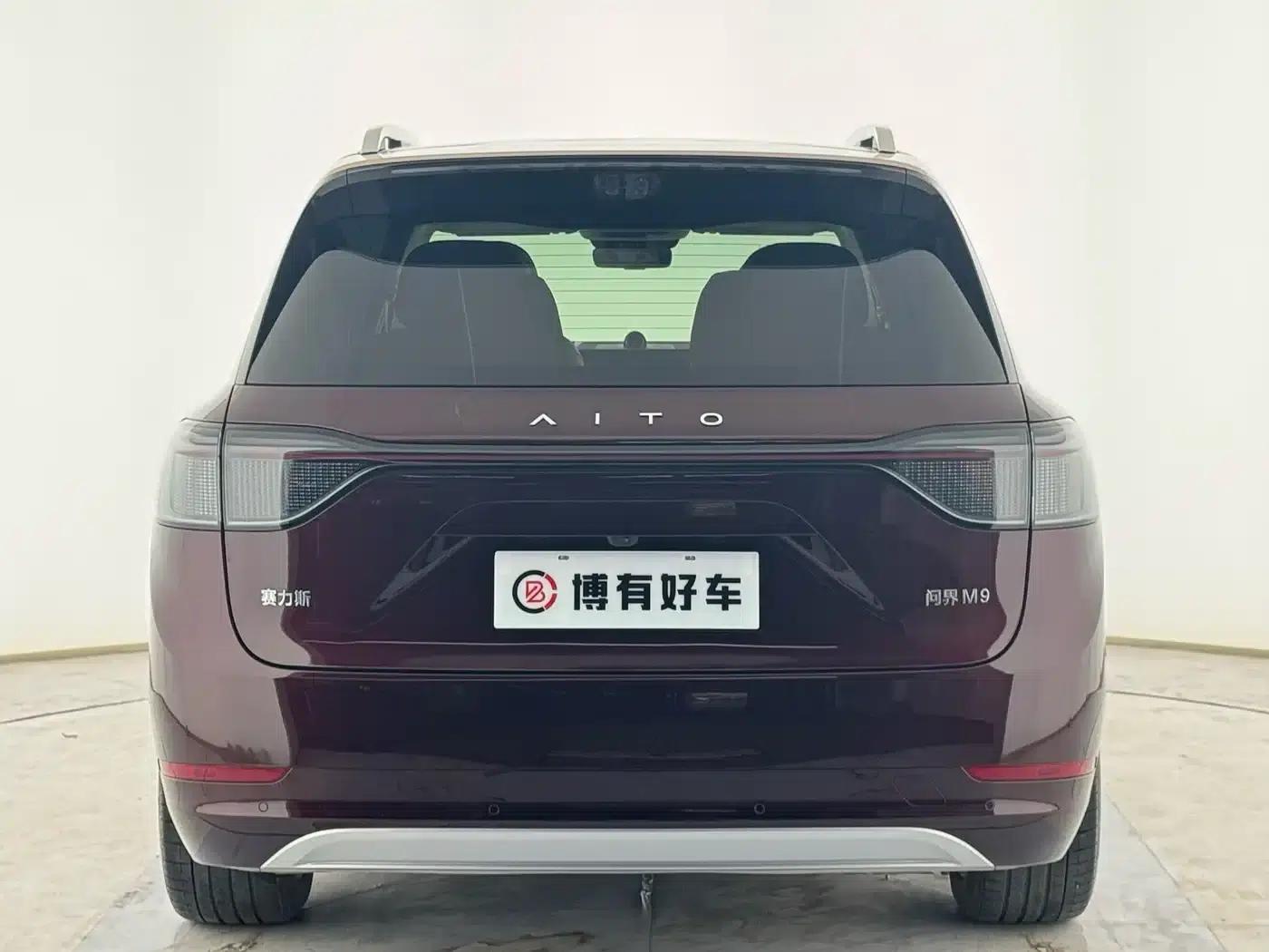 Wenjie M9 2025 Ultra Extended Range Edition (52kWh, 6-seater, 192-line LiDAR) — миниатюра 18