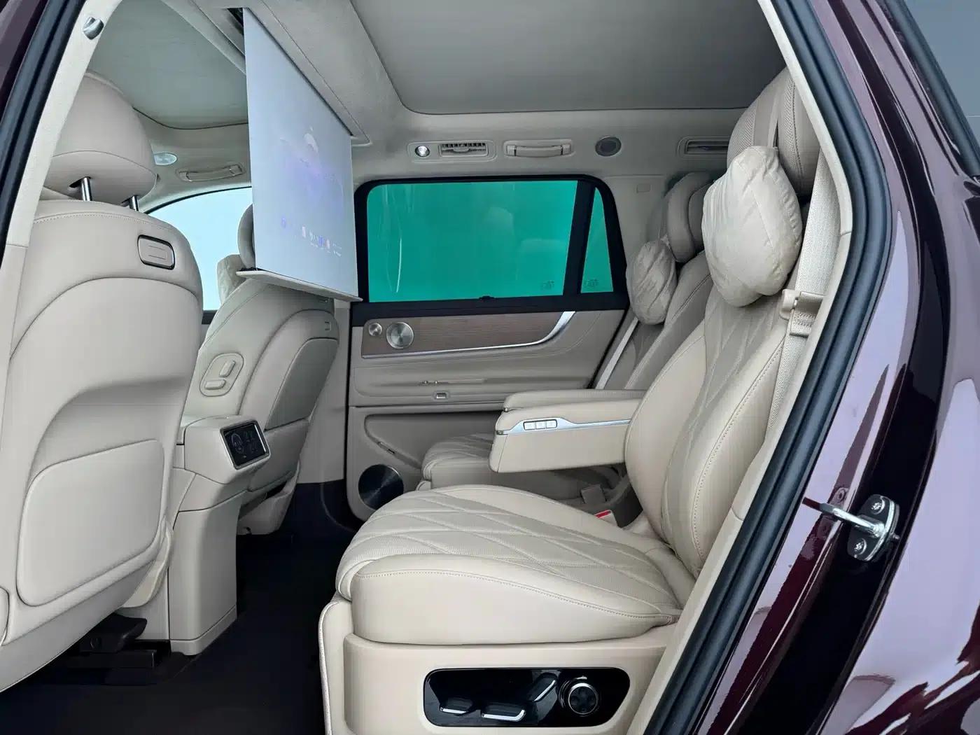 Wenjie M9 2025 Ultra Extended Range Edition (52kWh, 6-seater, 192-line LiDAR) — миниатюра 9