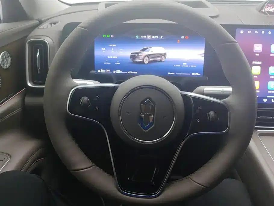 Wenjie M9 2024 Range Extended Max Edition 52kWh 6-Seater — миниатюра 15