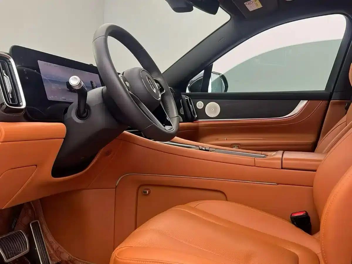 Wenjie M9 2024 Range Extended Ultra Edition 42kWh 6-Seater — миниатюра 16