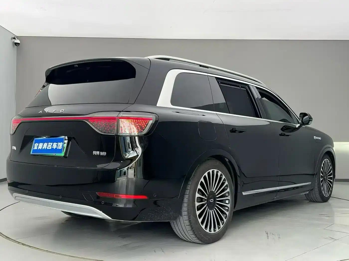 Wenjie M9 2024 Range Extended Ultra Edition 42kWh 6-Seater — миниатюра 9
