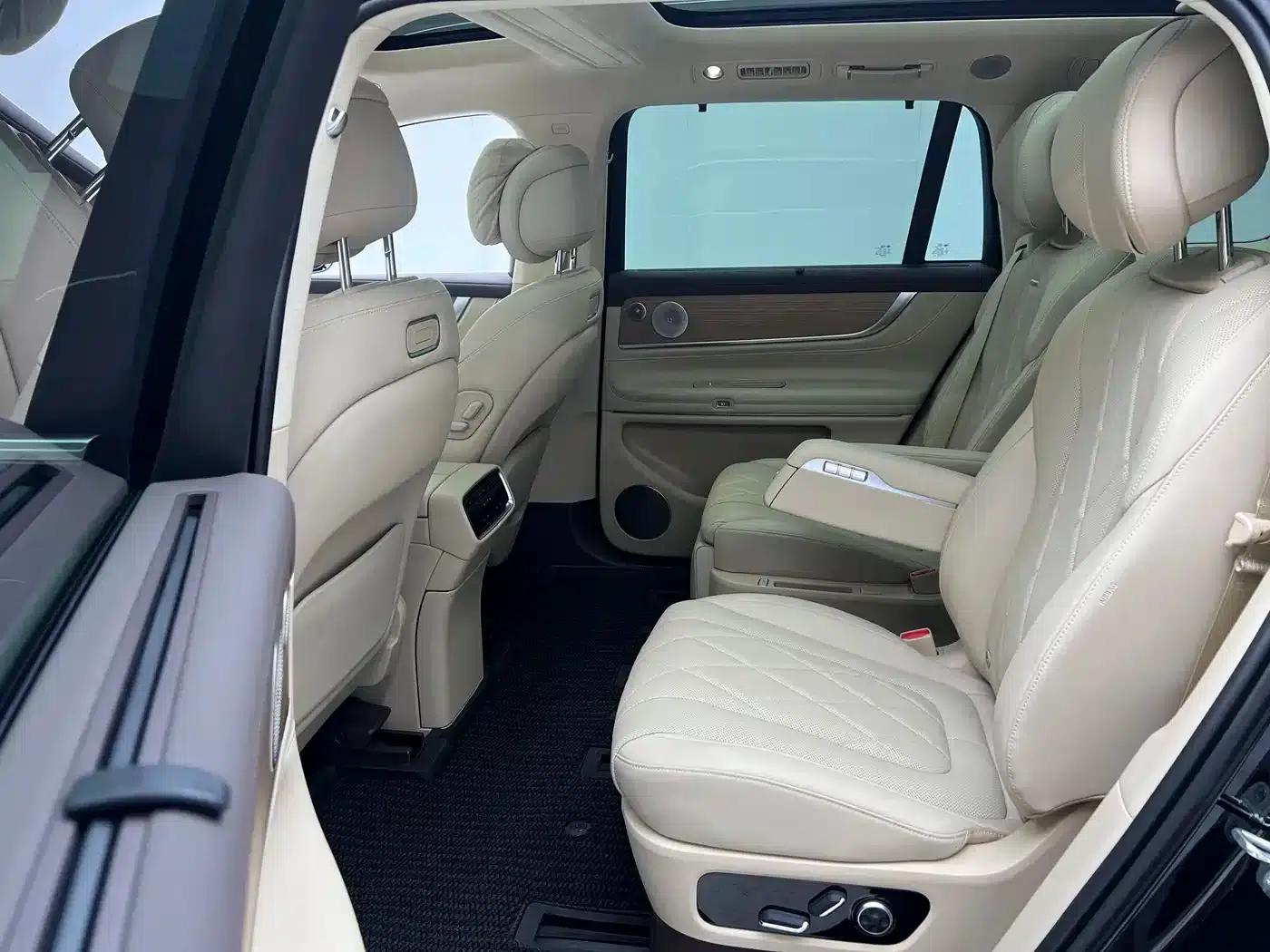Wenjie M9 2024 Range Extended Ultra Edition 52kWh 6-Seater — миниатюра 22