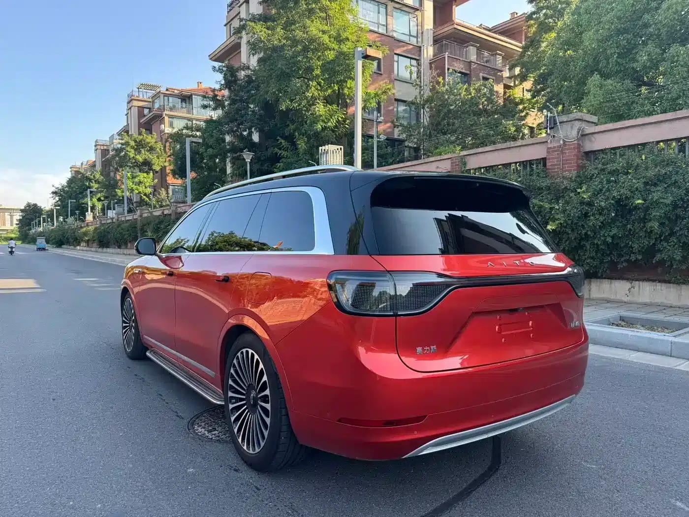 Wenjie M9 2024 Pure Electric Ultra Edition 100kWh 6-Seater — миниатюра 8