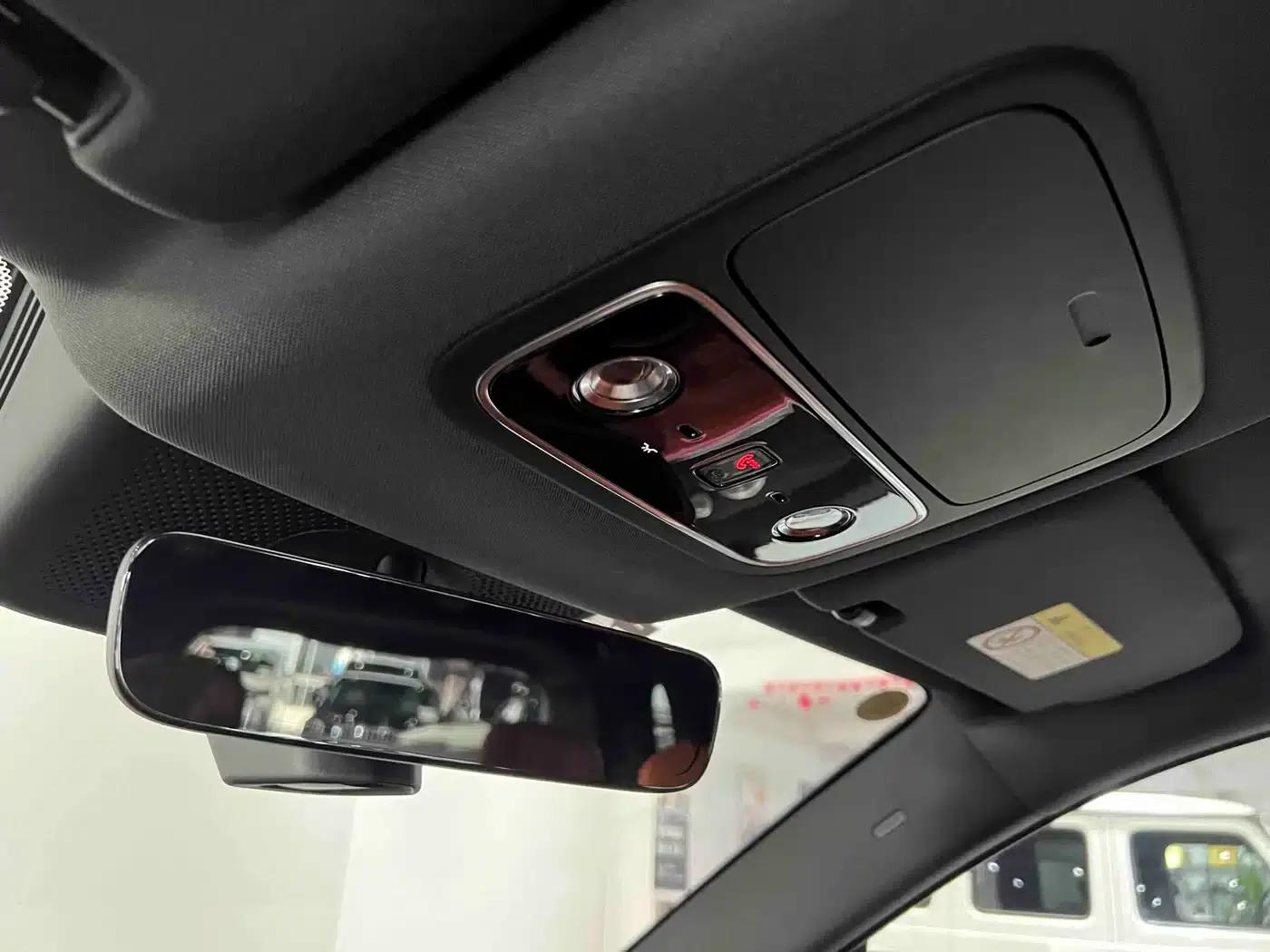 Wenjie M9 2025 Extended Range Max Edition 52kWh 5-Seat Version (192-line LiDAR) — миниатюра 20