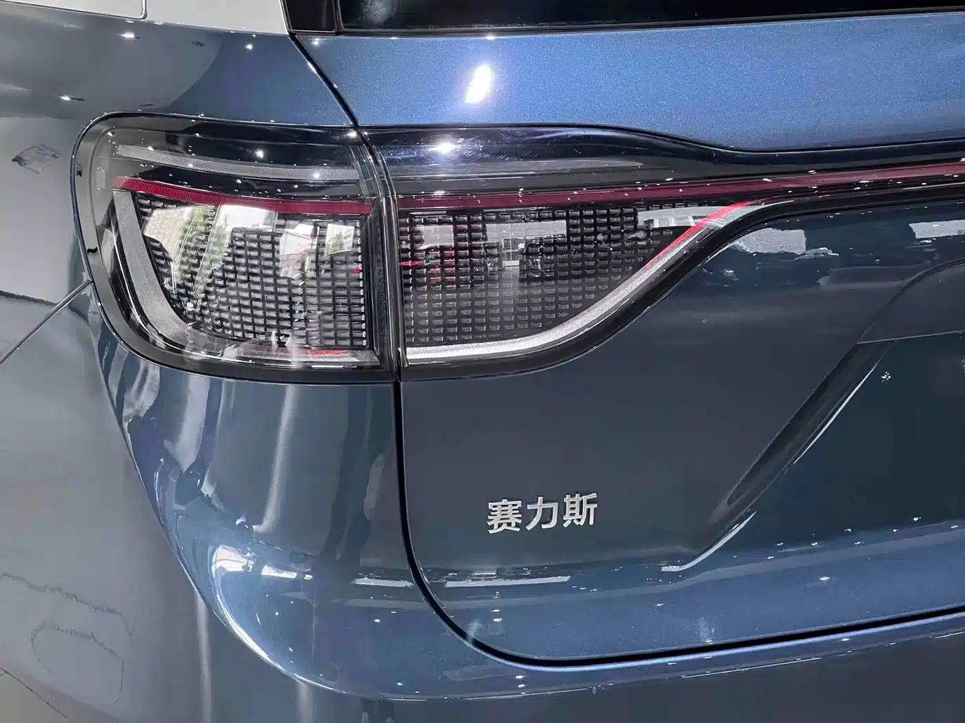 Wenjie M9 2024 Range Extended Max Edition 52kWh 6-Seater — миниатюра 8