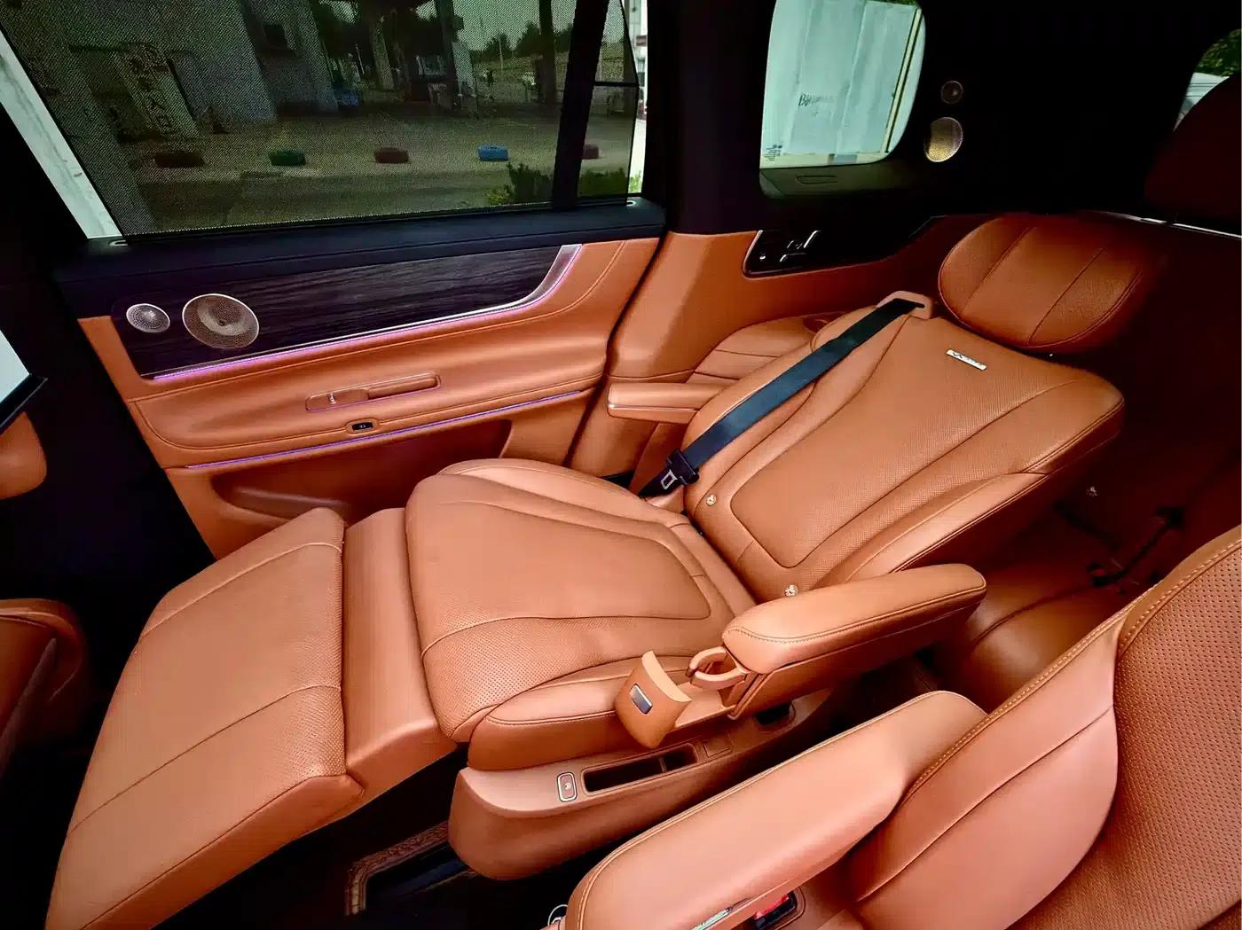 Wenjie M9 2024 Range Extended Ultra Edition 42kWh 6-Seater — миниатюра 16