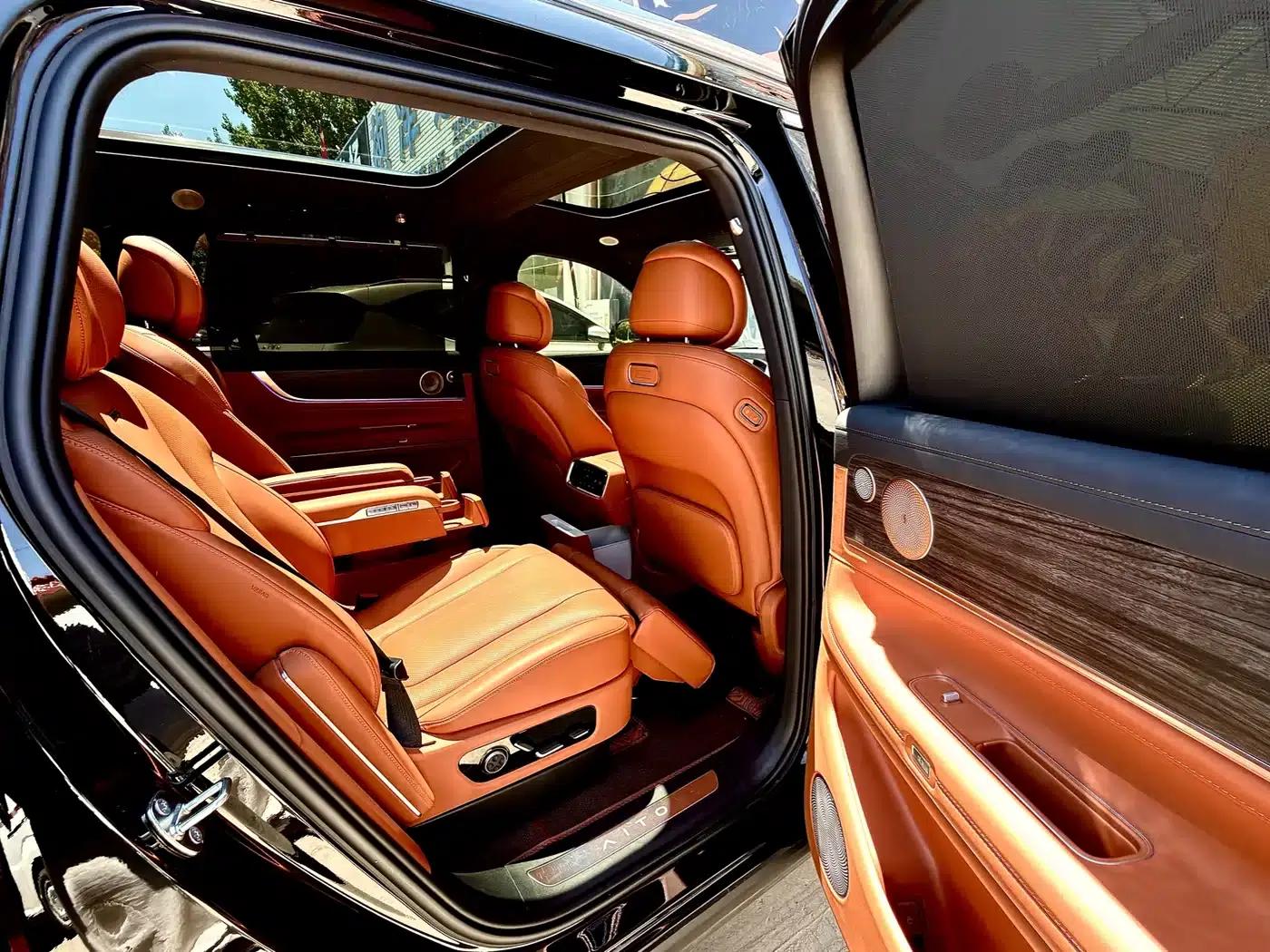 Wenjie M9 2024 Range Extended Ultra Edition 42kWh 6-Seater — миниатюра 6