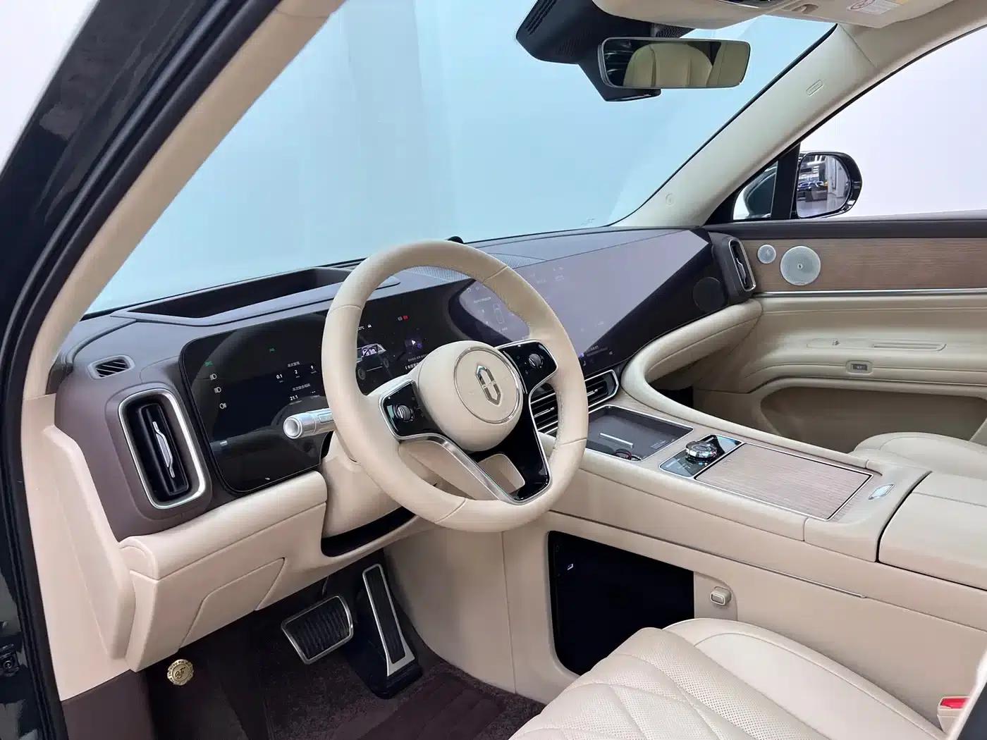 Wenjie M9 2024 Range Extended Ultra Edition 52kWh 6-Seater — миниатюра 14