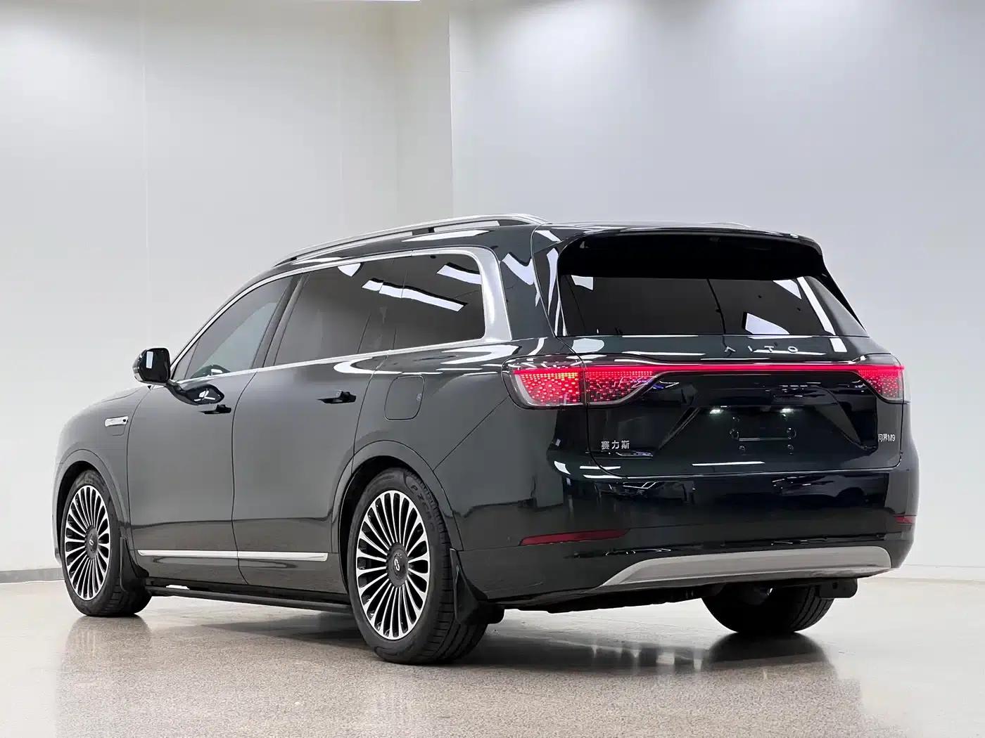 Wenjie M9 2024 Range Extended Ultra Edition 52kWh 6-Seater — миниатюра 5